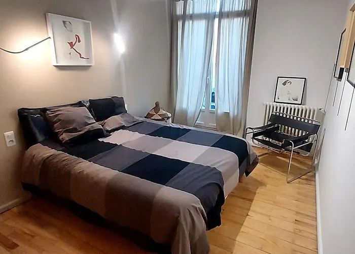 Entier Athypique Apartment